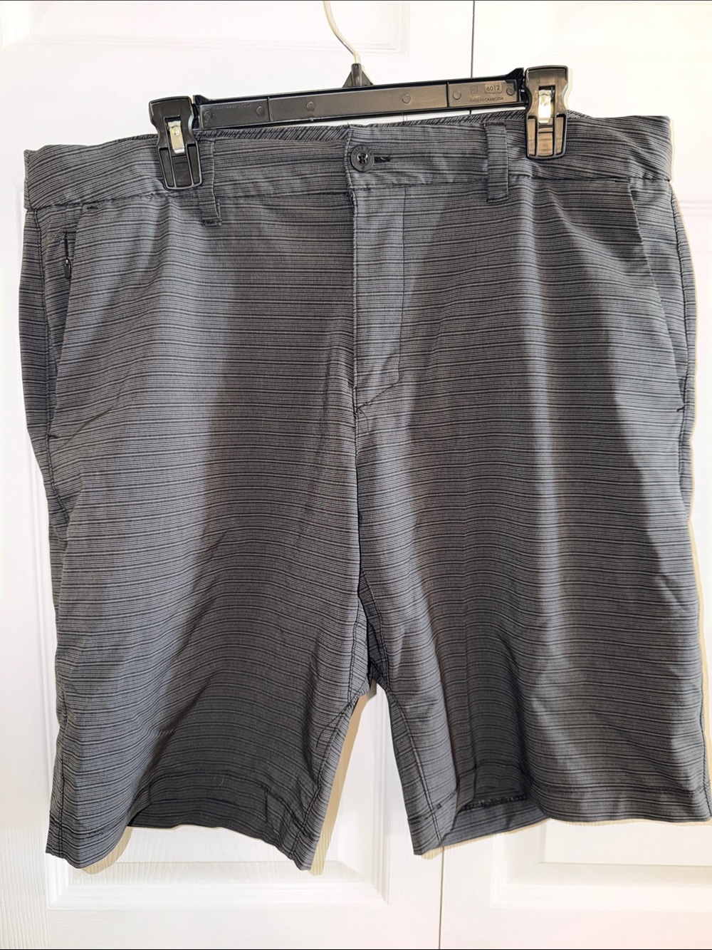 Hang Ten Men's Gray Performance Stretch Shorts
